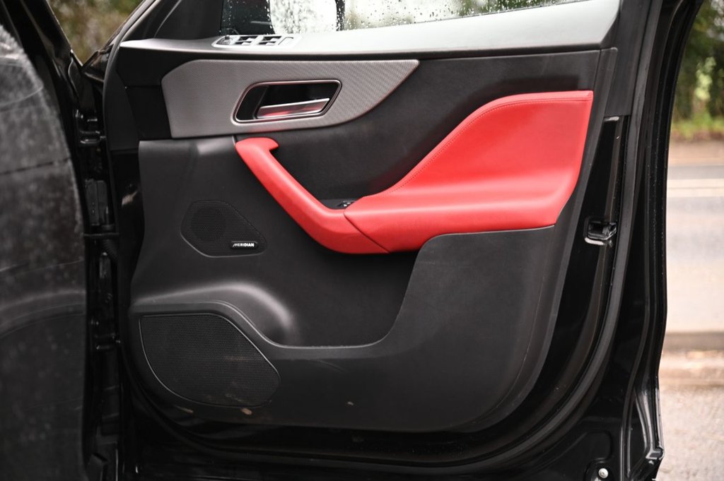 Used Jaguar F-Pace 2019 for sale - 77302798: Photo 28