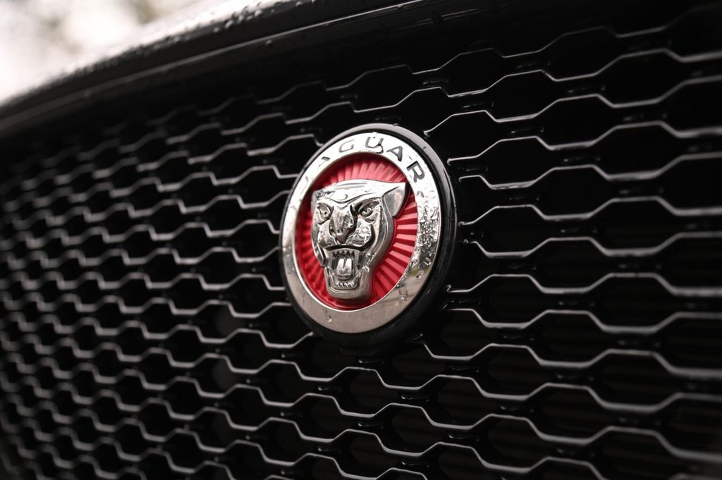 Used Jaguar F-Pace 2019 for sale - 77302798: Photo 33