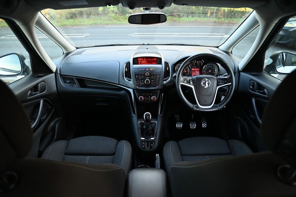 Used Vauxhall Zafira 2015 for sale - 77072625: Photo 16