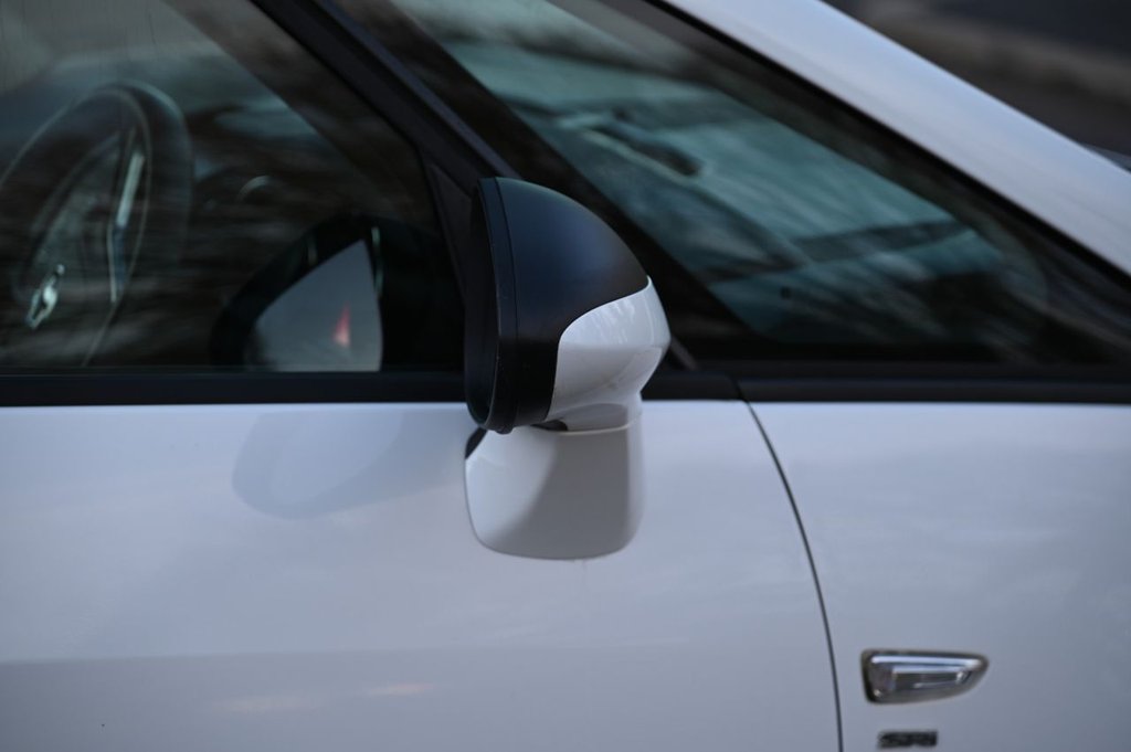 Used Vauxhall Zafira 2015 for sale - 77072625: Photo 43