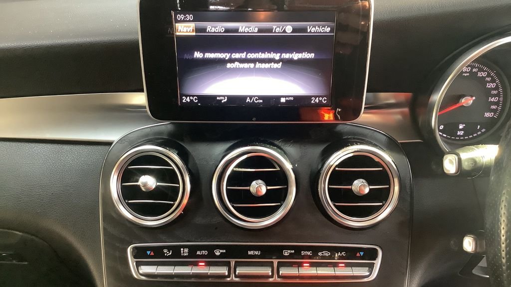 Used Mercedes-Benz GLC 2018 for sale - 77288306: Photo 10