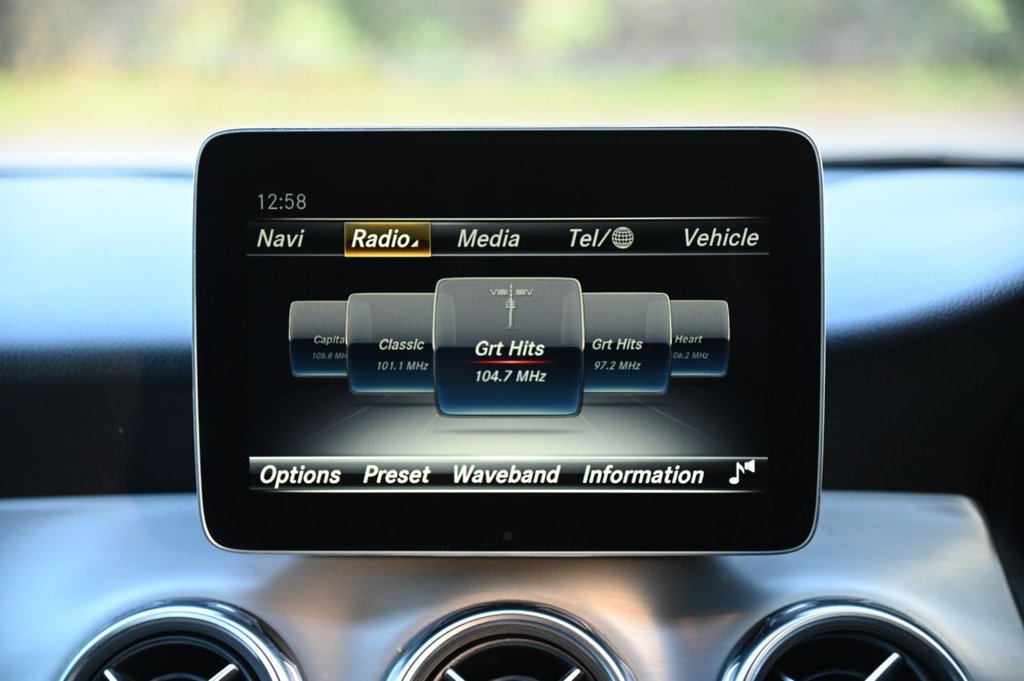 Used Mercedes-Benz GLA 2019 for sale - 76950542: Photo 17