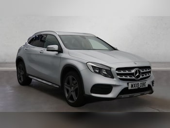 Used Mercedes-Benz GLA 2019 for sale - 76950542: Photo