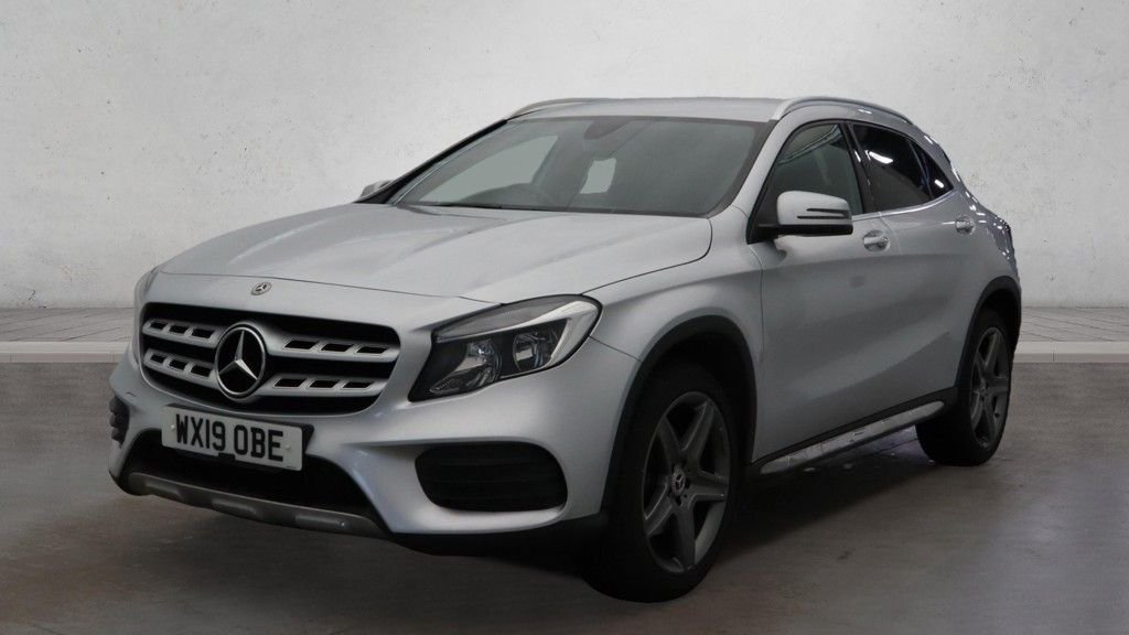 Used Mercedes-Benz GLA 2019 for sale - 76950542: Photo 4