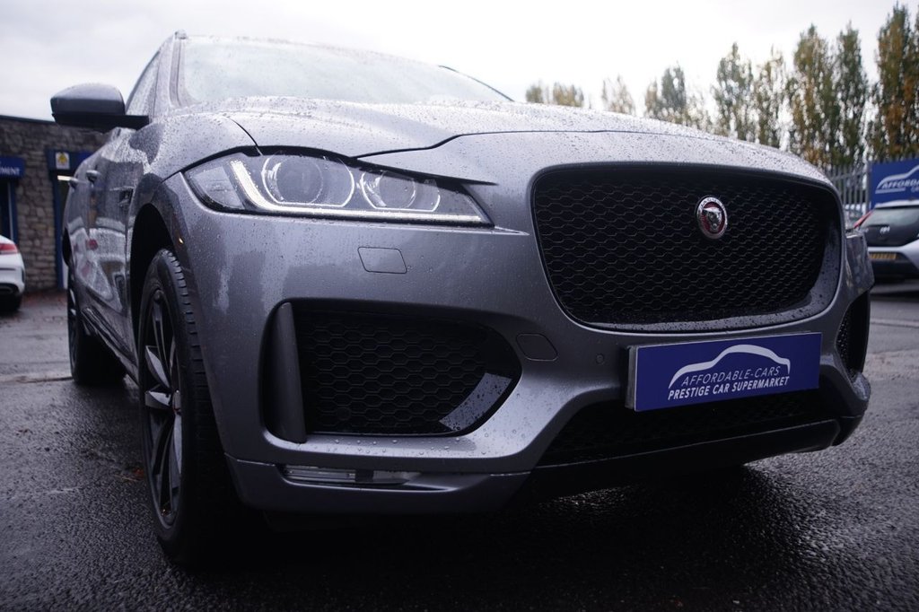 Used Jaguar F-Pace 2020 for sale - 75911984: Photo 32
