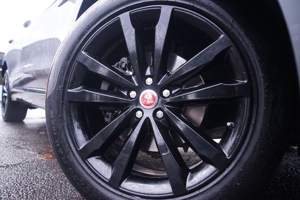 Used Jaguar F-Pace 2020 for sale - 75911984: Photo 34
