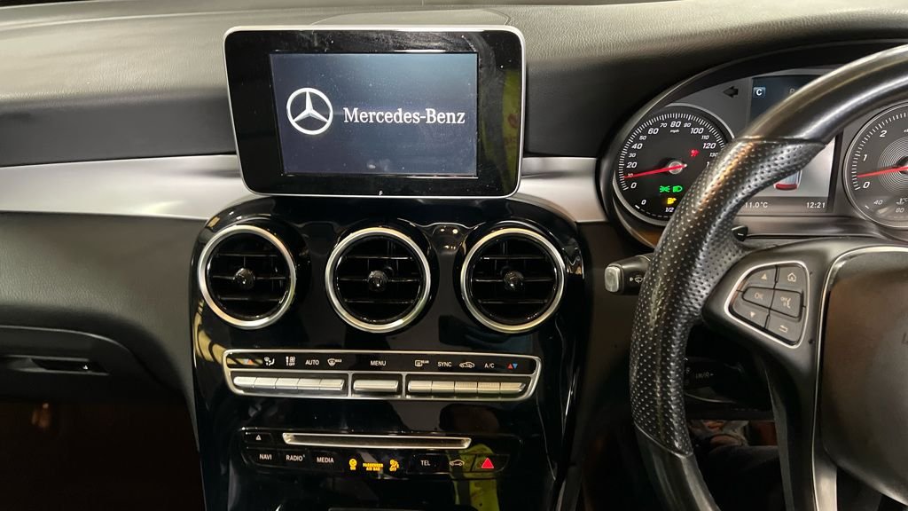 Used Mercedes-Benz GLC 2018 for sale - 76406459: Photo 8