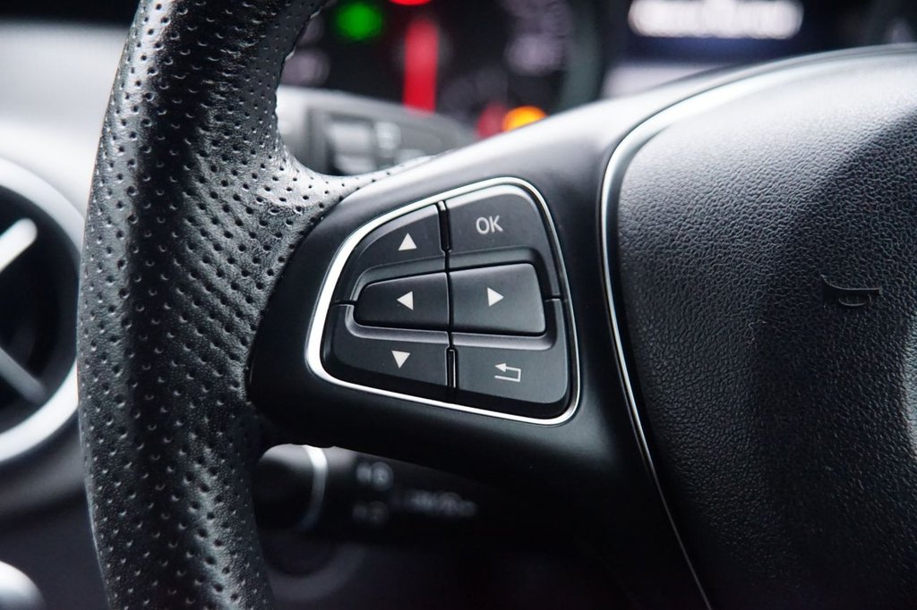 Used Mercedes-Benz GLA 2019 for sale - 76266803: Photo 11