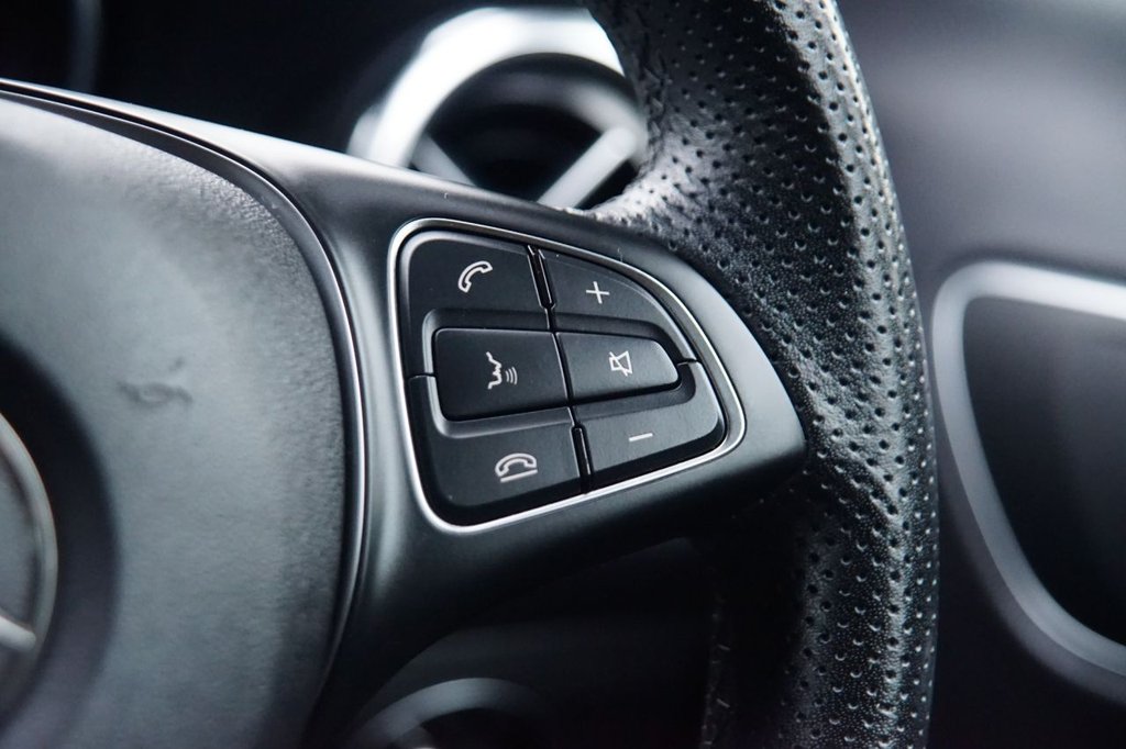 Used Mercedes-Benz GLA 2019 for sale - 76266803: Photo 12