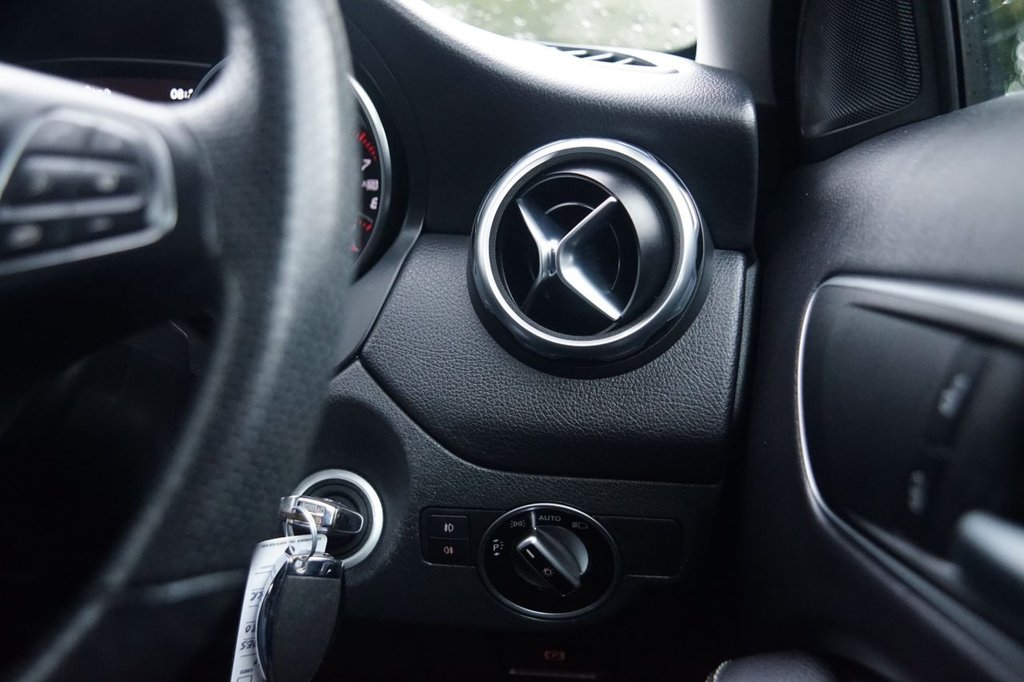 Used Mercedes-Benz GLA 2019 for sale - 76266803: Photo 15