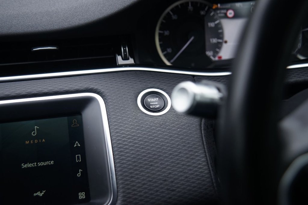 Used Land Rover Range Rover Evoque 2022 for sale - 76163443: Photo 15