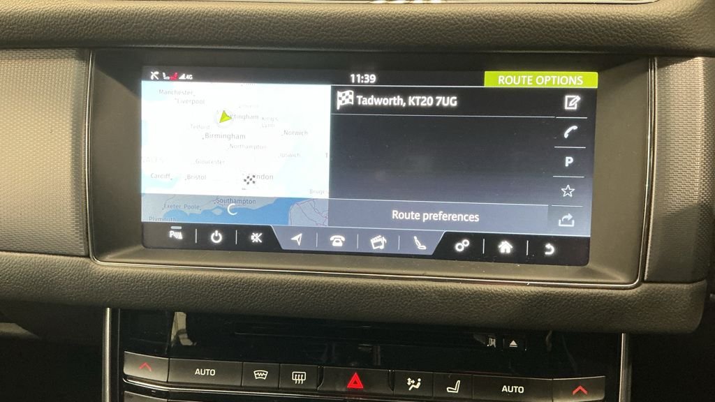 Used Jaguar XF 2018 for sale - 77464200: Photo 10