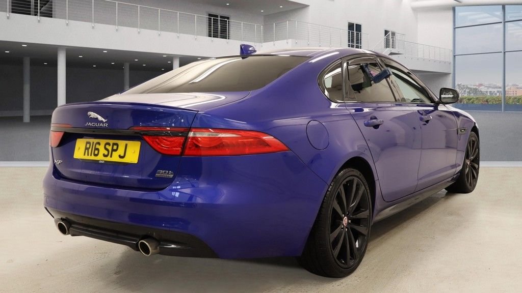 Used Jaguar XF 2018 for sale - 77464200: Photo 2