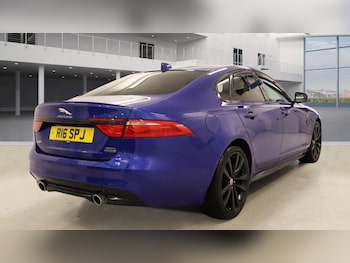 Used Jaguar XF 2018 for sale - 77464200: Photo