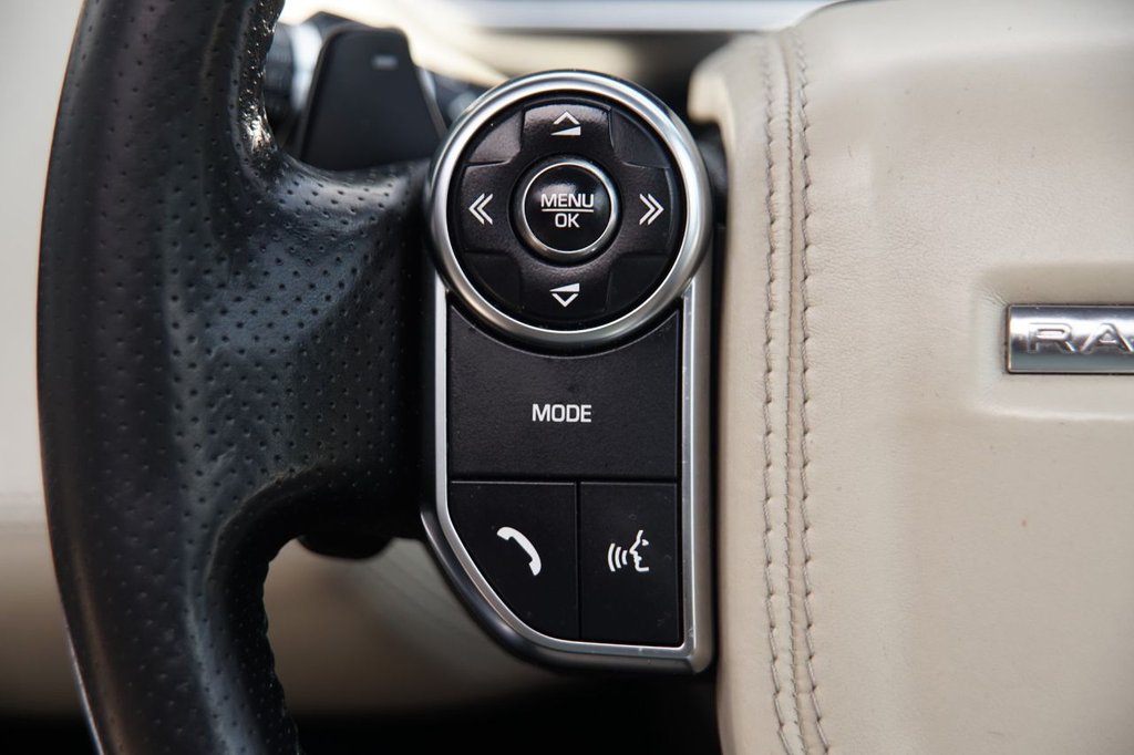 Used Land Rover Range Rover Sport 2015 for sale - 76185053: Photo 11