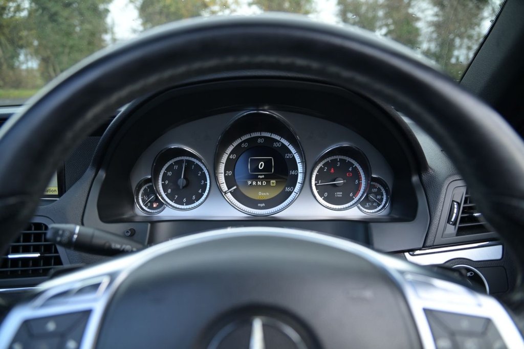 Used Mercedes-Benz E Class 2011 for sale - 76631846: Photo 13