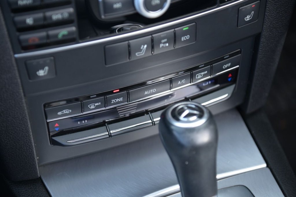 Used Mercedes-Benz E Class 2011 for sale - 76631846: Photo 20