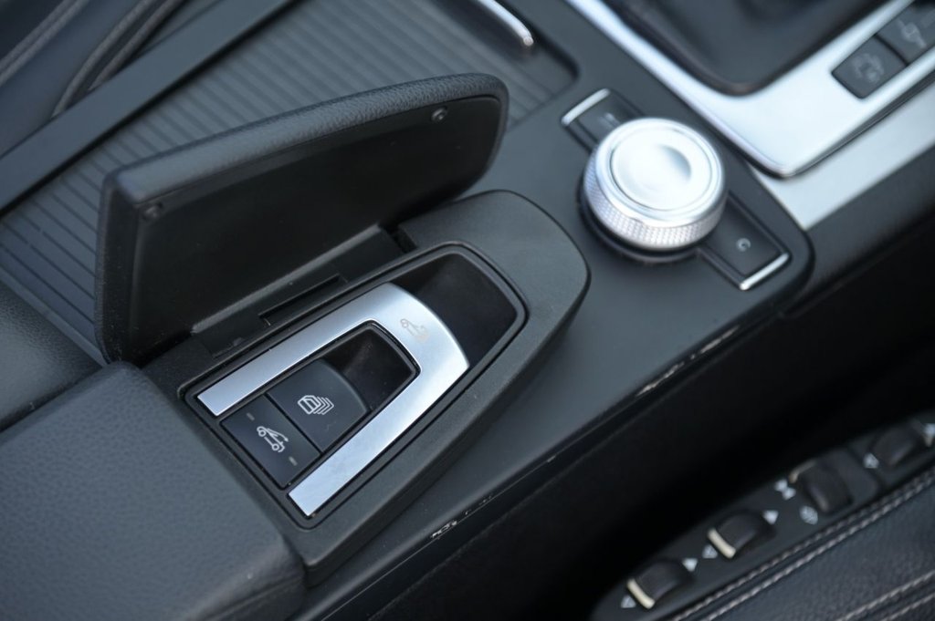 Used Mercedes-Benz E Class 2011 for sale - 76631846: Photo 22