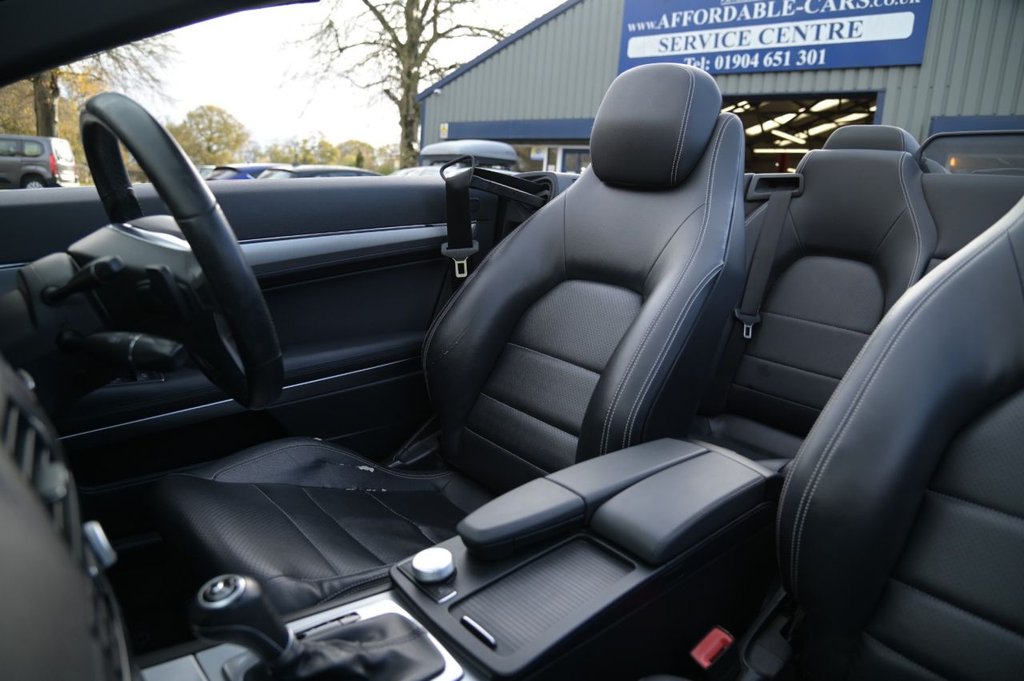 Used Mercedes-Benz E Class 2011 for sale - 76631846: Photo 26