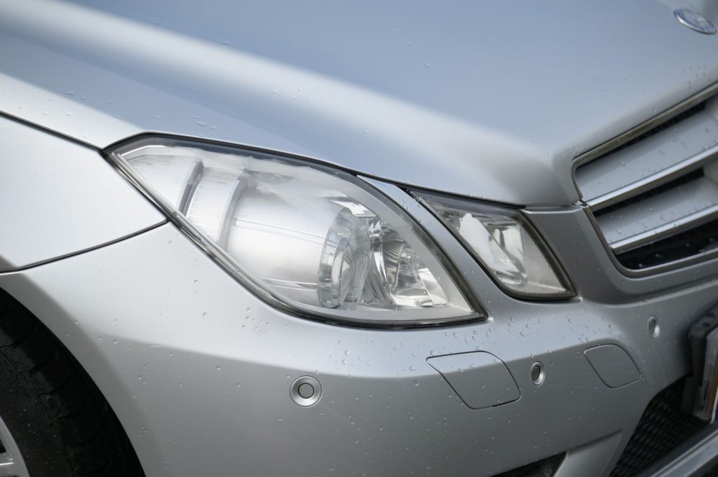 Used Mercedes-Benz E Class 2011 for sale - 76631846: Photo 37