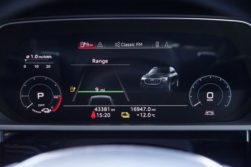 Used Audi e-tron 2020 for sale - 76396383: Photo 16