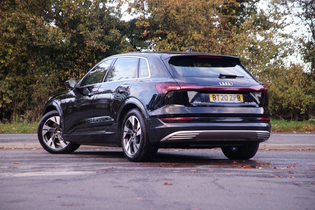 Used Audi e-tron 2020 for sale - 76396383: Photo 2