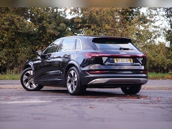 Used Audi e-tron 2020 for sale - 76396383: Photo