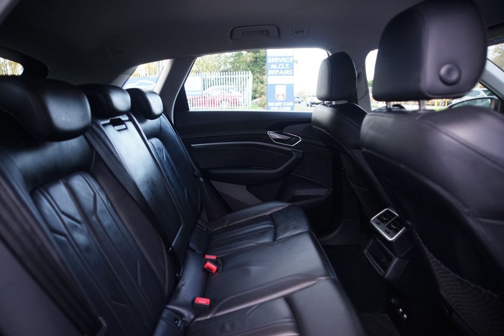 Used Audi e-tron 2020 for sale - 76396383: Photo 30