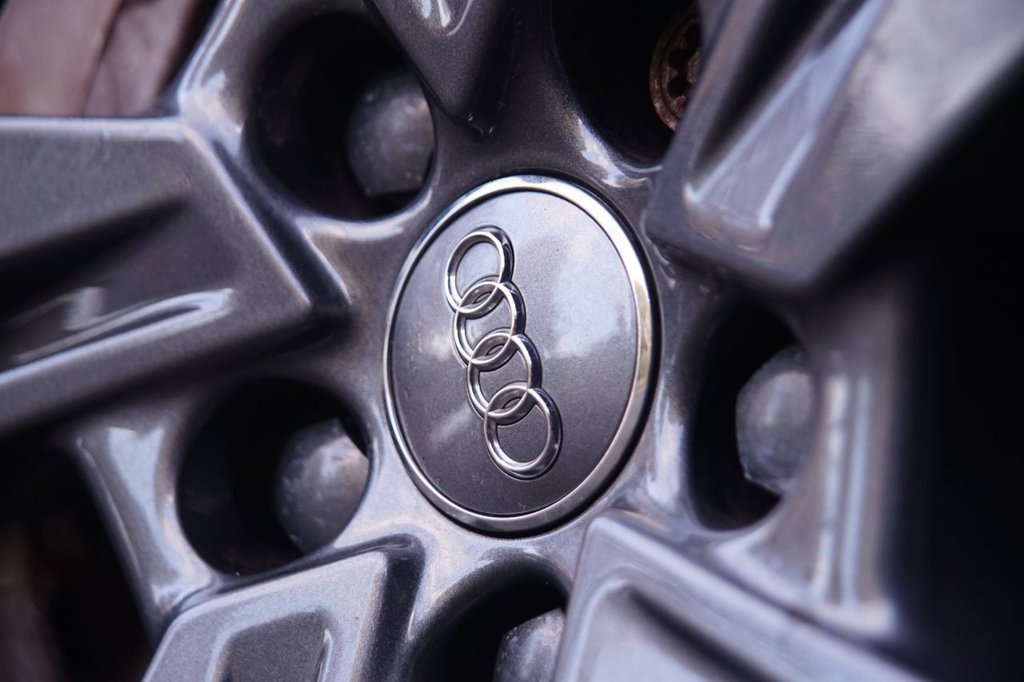 Used Audi e-tron 2020 for sale - 76396383: Photo 39