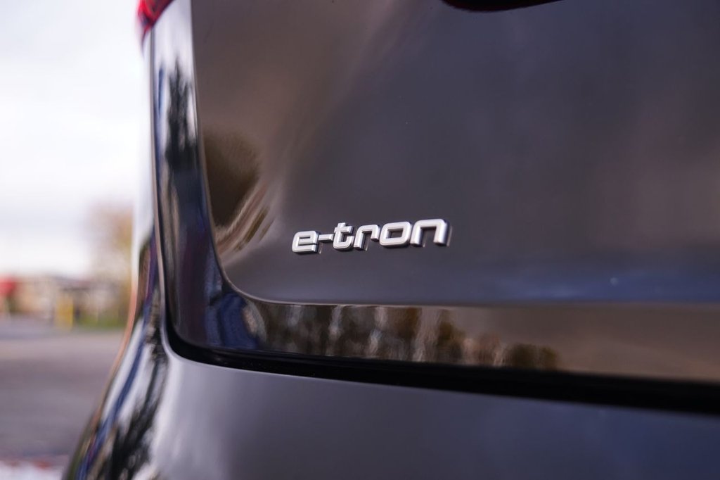 Used Audi e-tron 2020 for sale - 76396383: Photo 47