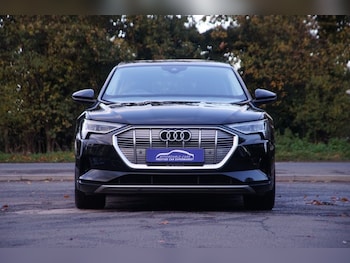 Used Audi e-tron 2020 for sale - 76396383: Photo