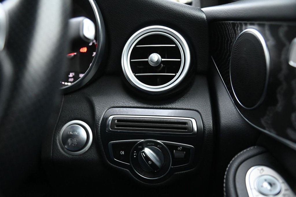 Used Mercedes-Benz GLC 2018 for sale - 76986120: Photo 15