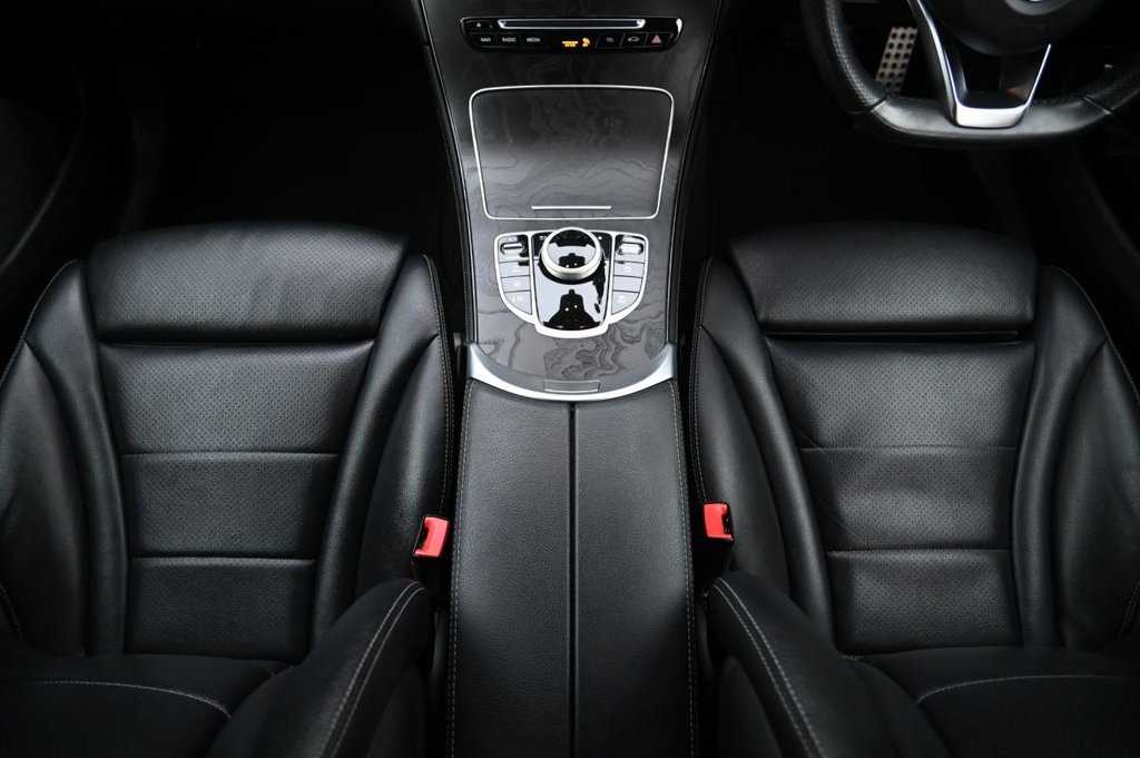 Used Mercedes-Benz GLC 2018 for sale - 76986120: Photo 19