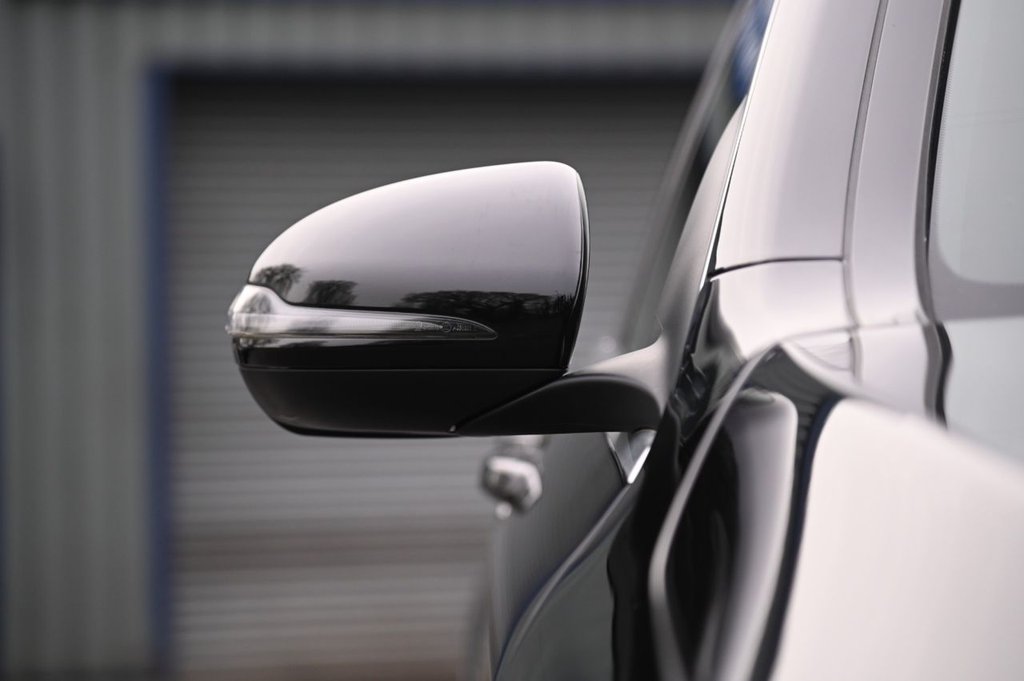 Used Mercedes-Benz GLC 2018 for sale - 76986120: Photo 42