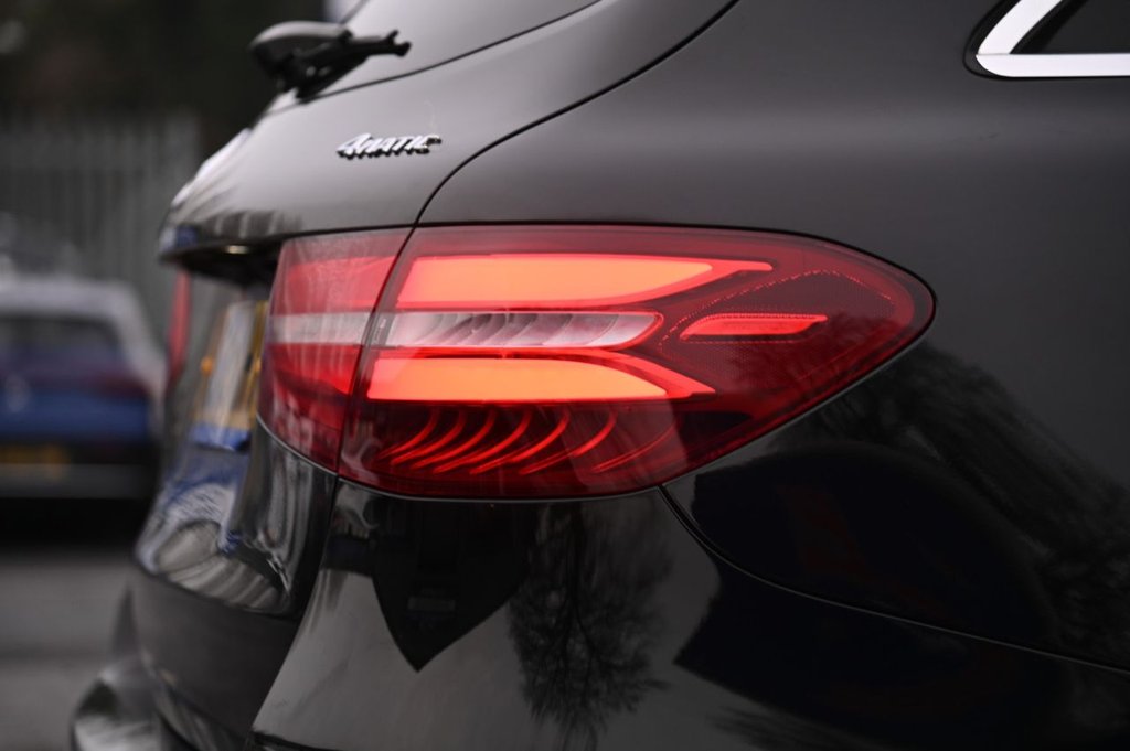 Used Mercedes-Benz GLC 2018 for sale - 76986120: Photo 44