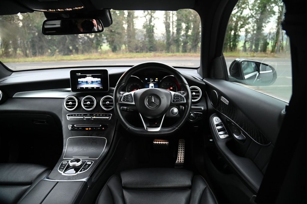 Used Mercedes-Benz GLC 2018 for sale - 76986120: Photo 9