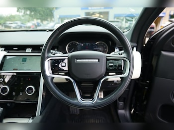 Used Land Rover Discovery Sport 2023 for sale - 79233801: Photo