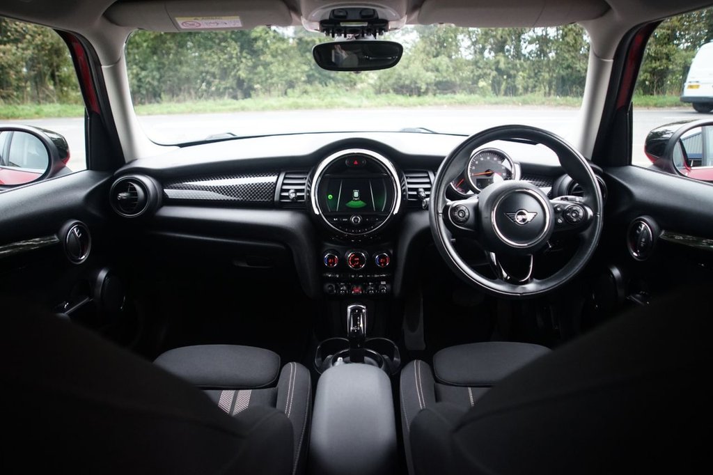 Used MINI Hatch 2019 for sale - 76047915: Photo 3