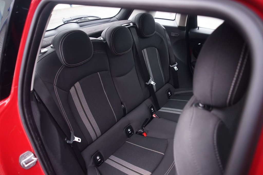 Used MINI Hatch 2019 for sale - 76047915: Photo 30