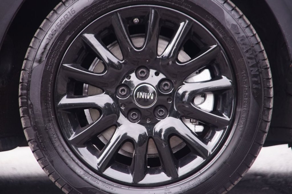 Used MINI Hatch 2019 for sale - 76047915: Photo 36