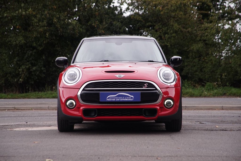 Used MINI Hatch 2019 for sale - 76047915: Photo 4