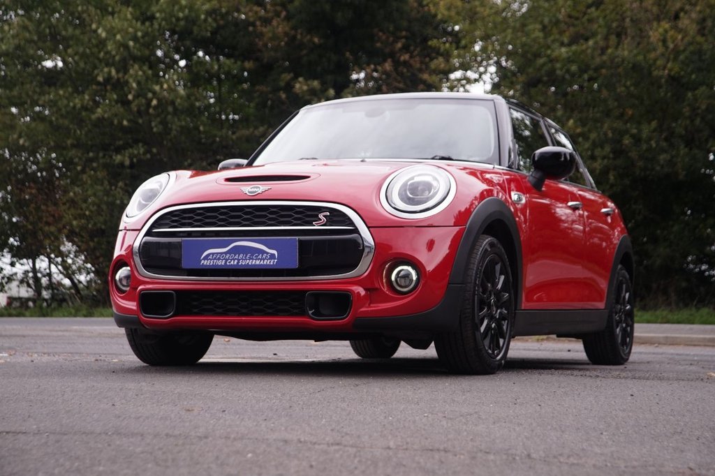 Used MINI Hatch 2019 for sale - 76047915: Photo 6