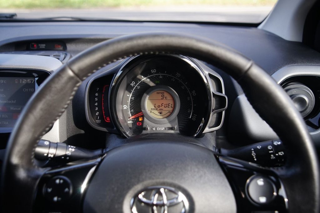 Used Toyota AYGO 2019 for sale - 76173389: Photo 13