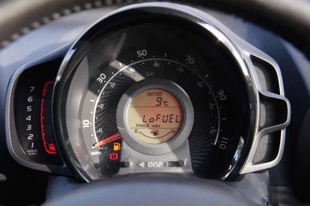 Used Toyota AYGO 2019 for sale - 76173389: Photo 14