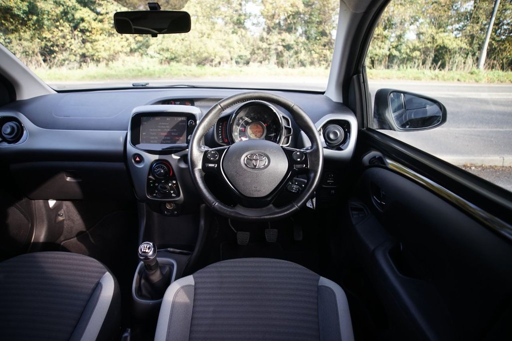 Used Toyota AYGO 2019 for sale - 76173389: Photo 9