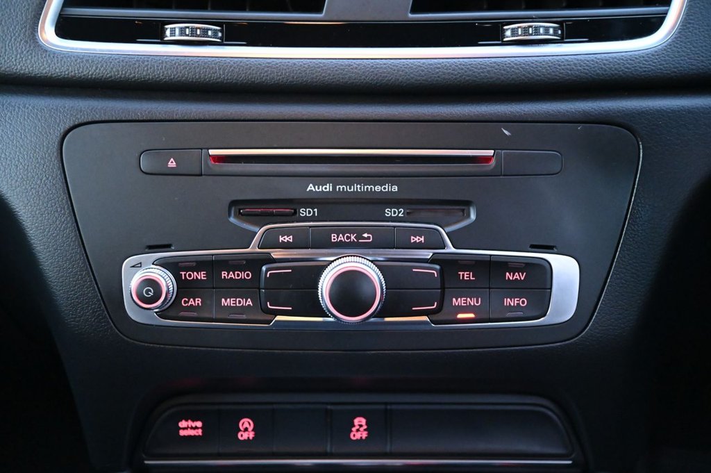 Used Audi Q3 2018 for sale - 76604946: Photo 18