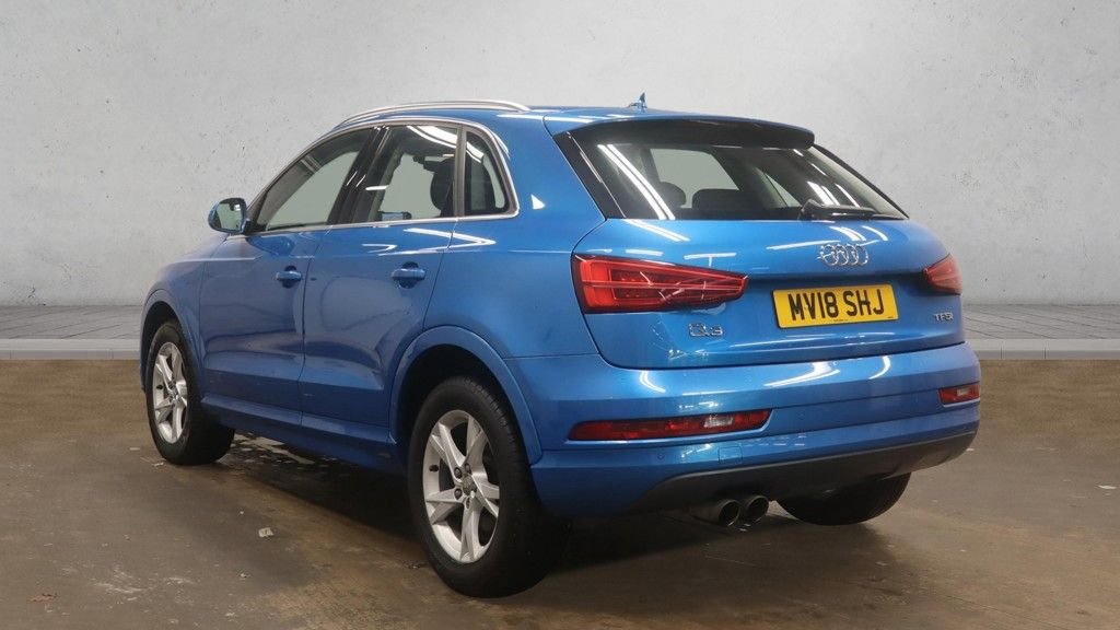 Used Audi Q3 2018 for sale - 76604946: Photo 3