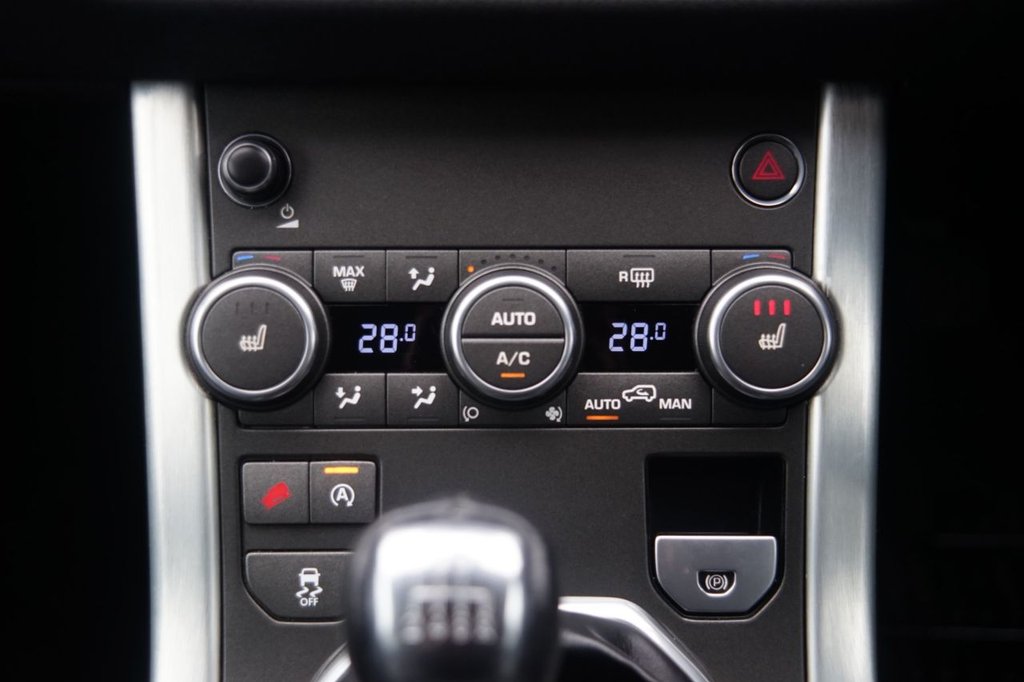 Used Land Rover Range Rover Evoque 2015 for sale - 76882972: Photo 17