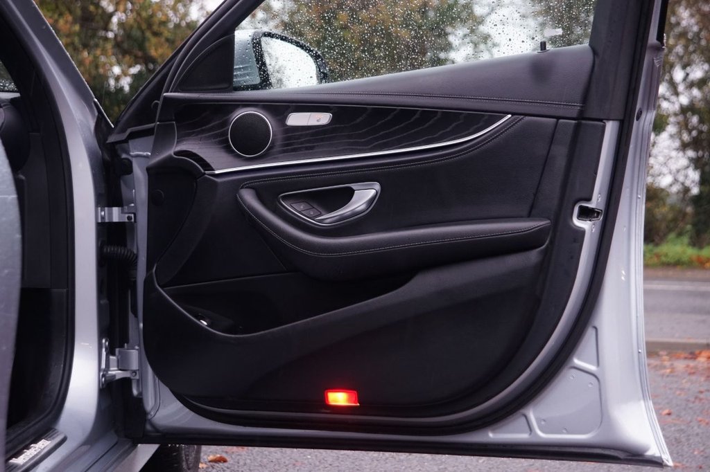 Used Mercedes-Benz E Class 2021 for sale - 76406596: Photo 29