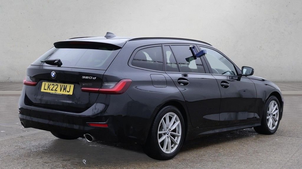 Used BMW 3 Series 2022 for sale - 77153380: Photo 2